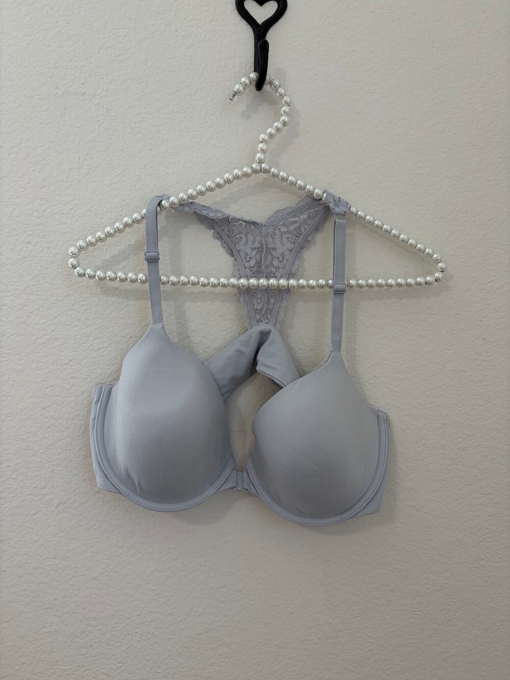 Victoria’s Secret PINK Bra Size 38C Light Blue Lined Demi Wired Push Up